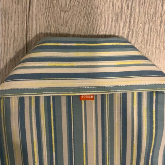 Blue and white striped Hugo Boss dress shirt - Picture 13 of 13